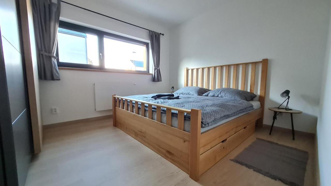 Apartmany Zamecka 伊莱姆尼采 外观 照片